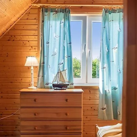 Comfortable With A Fireplace * Боболин